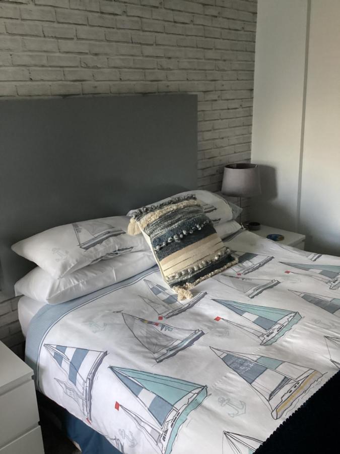 By The Seaside Bed and Breakfast Blackpool Exteriör bild