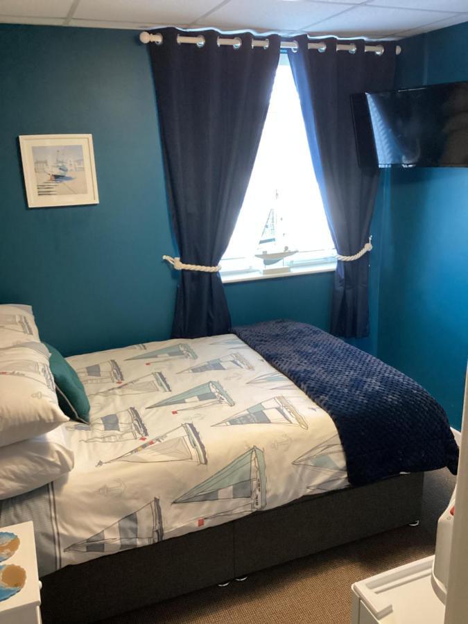 By The Seaside Bed and Breakfast Blackpool Exteriör bild